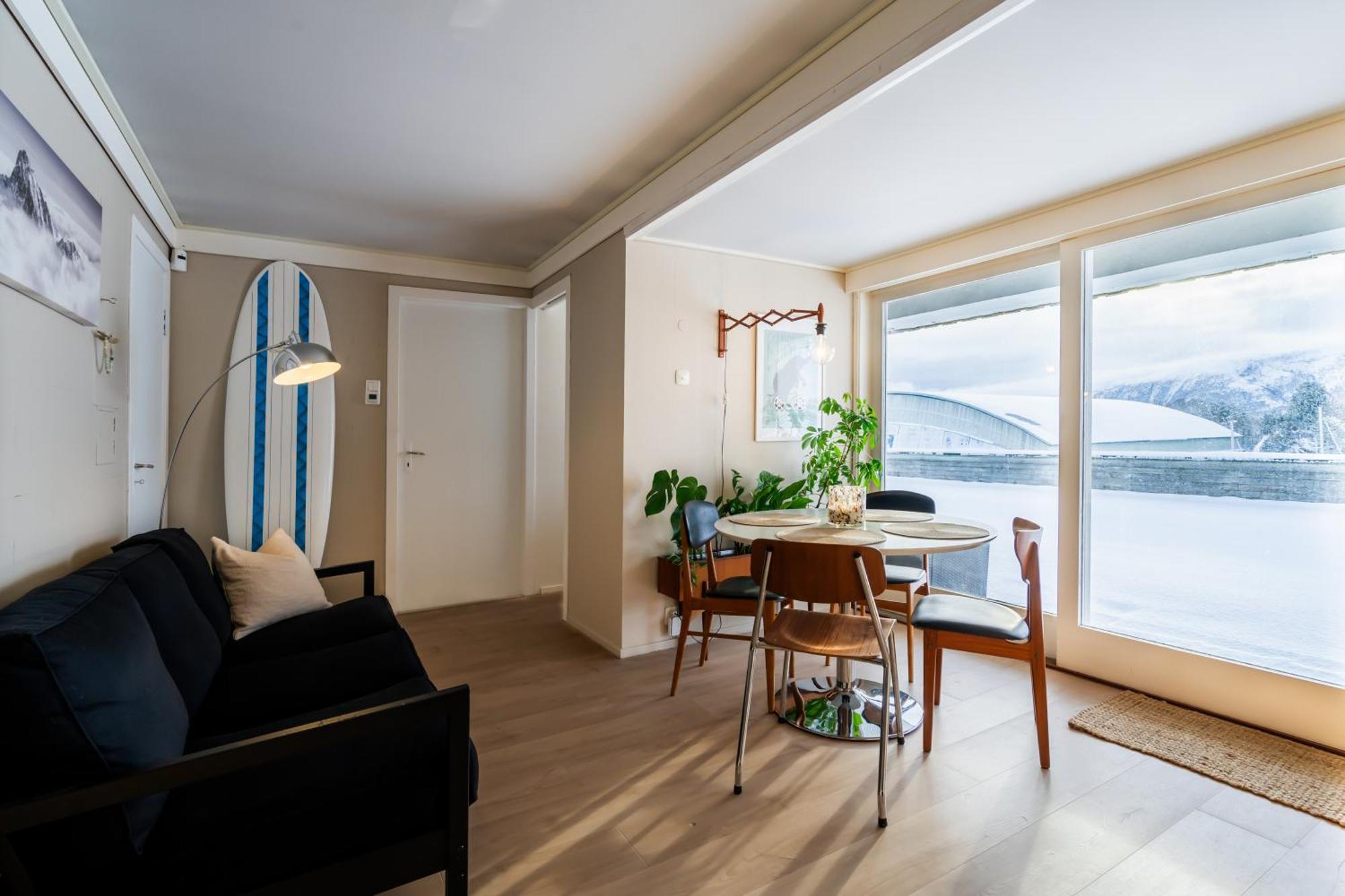 Fjord View Apartment In Alesund With Free Parking Zewnętrze zdjęcie